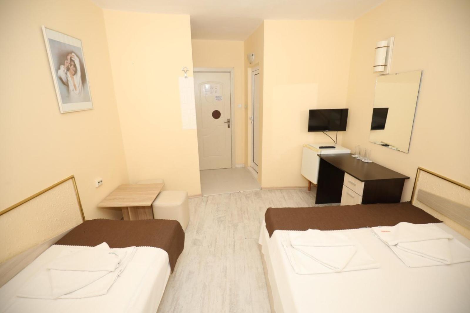 Family Hotel White House Ahyolu Dış mekan fotoğraf