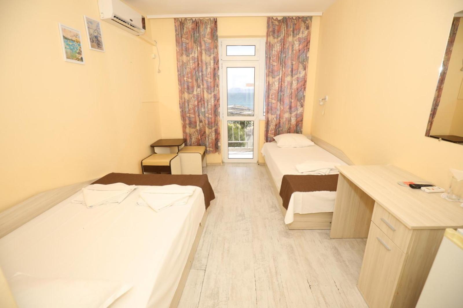 Family Hotel White House Ahyolu Dış mekan fotoğraf