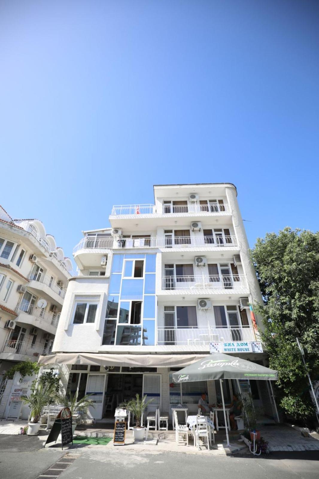 Family Hotel White House Ahyolu Dış mekan fotoğraf