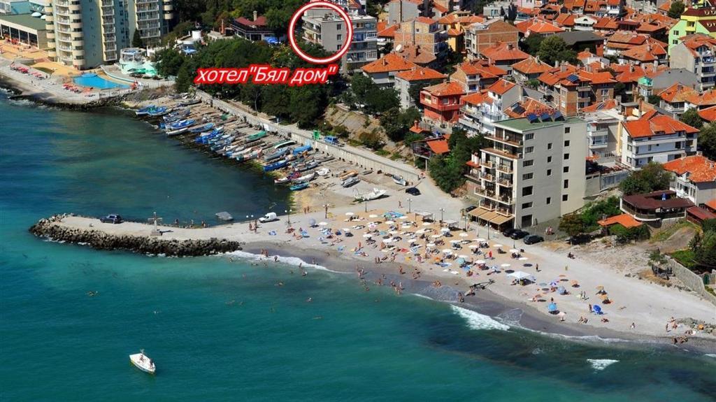 Family Hotel White House Ahyolu Dış mekan fotoğraf